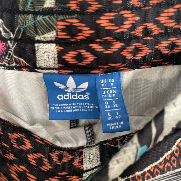 Adidas athletic shorts - Picture 3 of 4